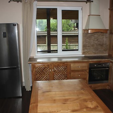 Villa Чорногірський Вітер Verkhovyna Esterno foto