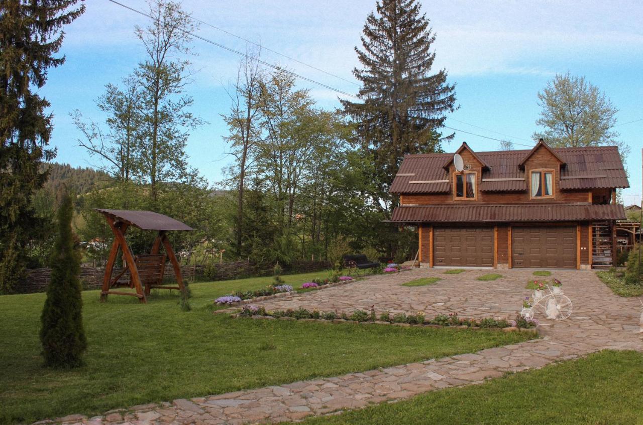 Villa Чорногірський Вітер Verkhovyna Esterno foto