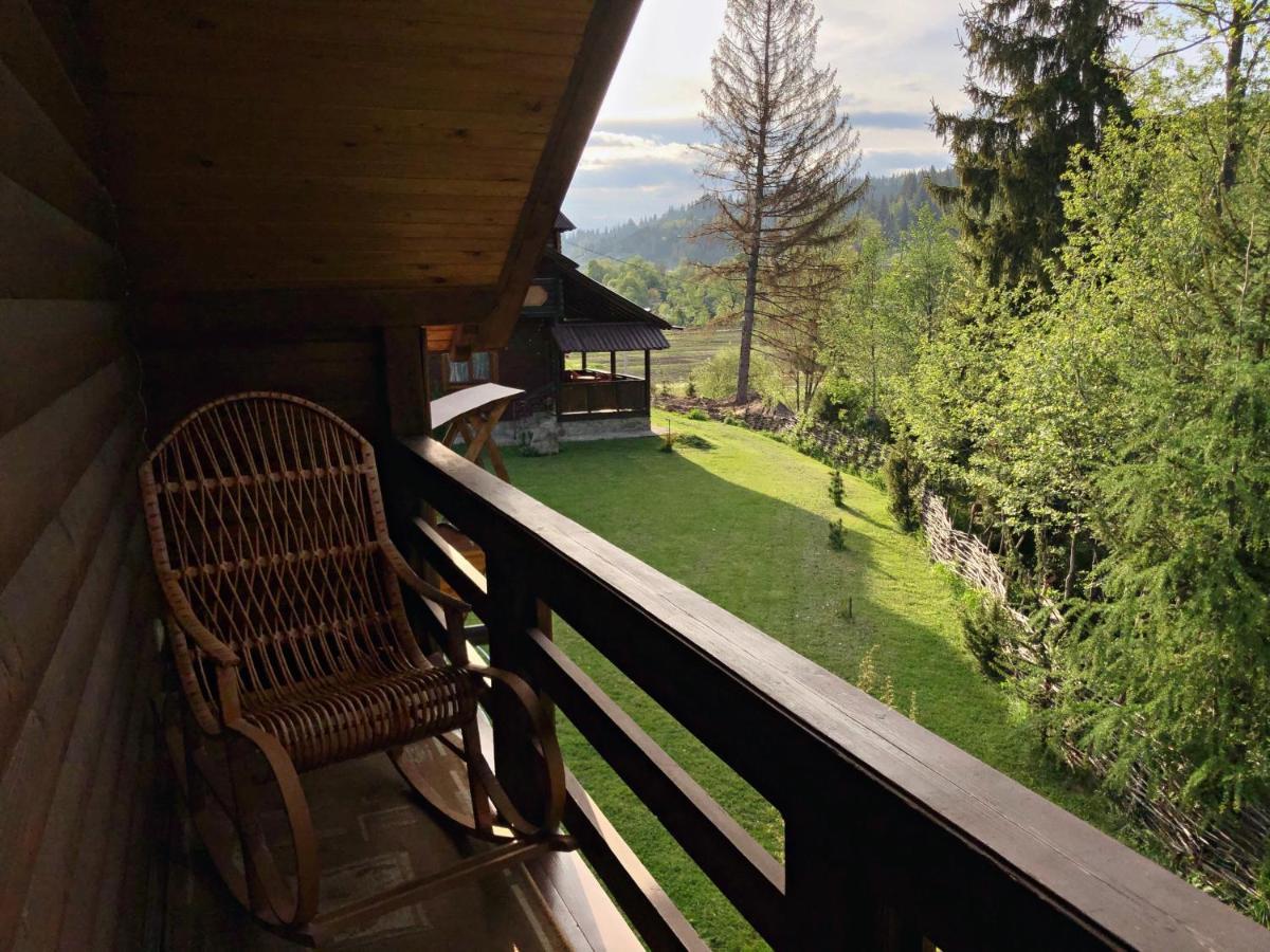Villa Чорногірський Вітер Verkhovyna Esterno foto
