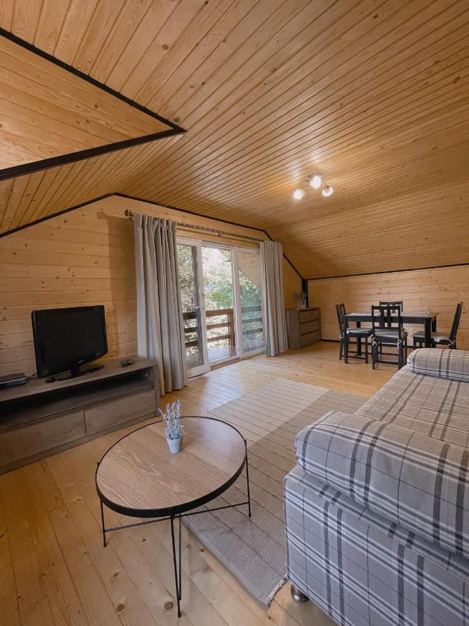 Villa Чорногірський Вітер Verkhovyna Esterno foto