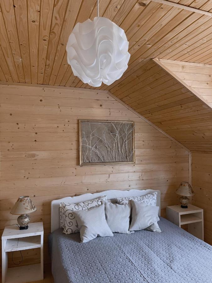 Villa Чорногірський Вітер Verkhovyna Esterno foto