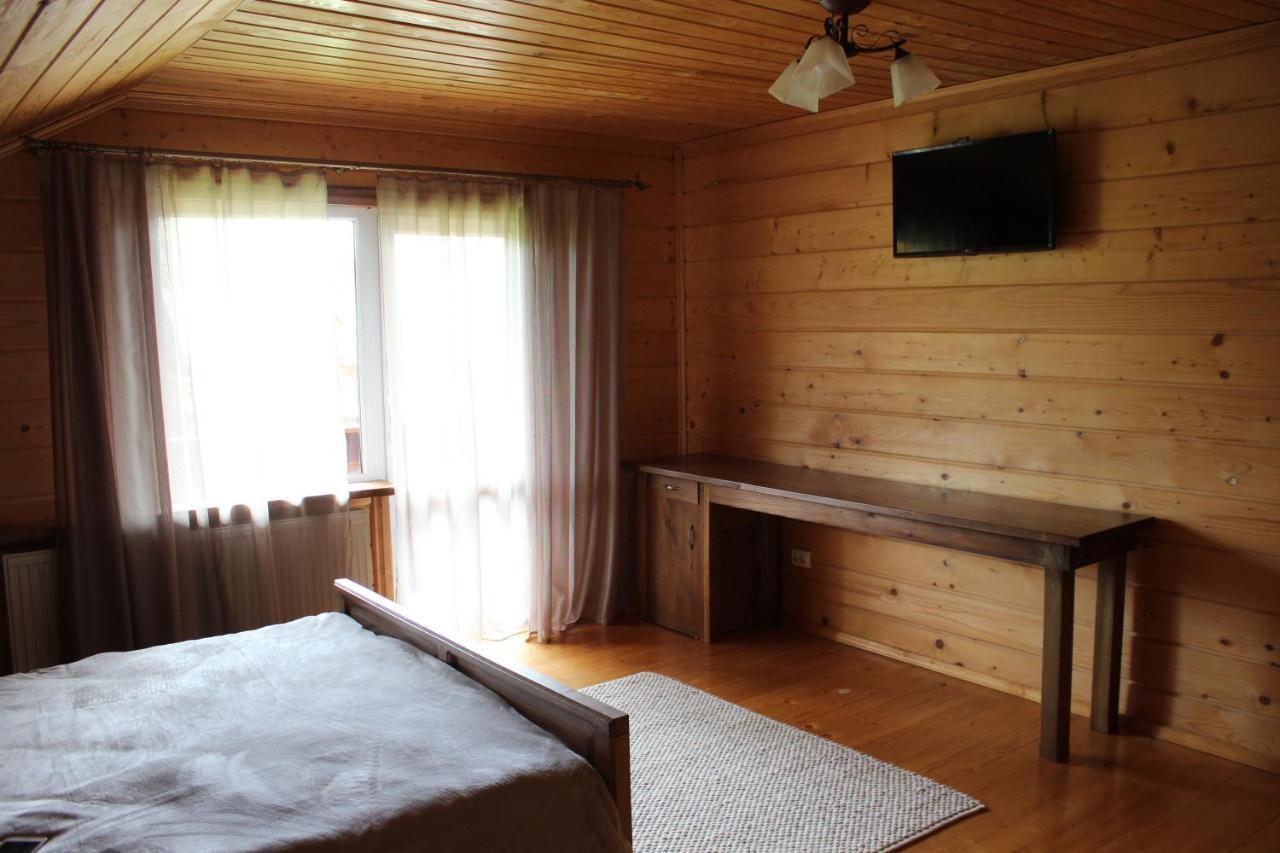 Villa Чорногірський Вітер Verkhovyna Esterno foto