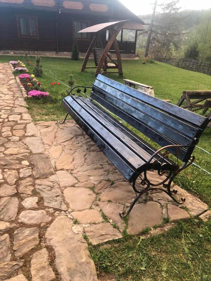 Villa Чорногірський Вітер Verkhovyna Esterno foto